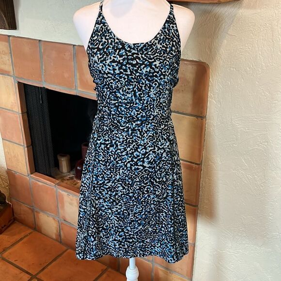 ATHLETA Infinity Dress, size S Tall - Picture 1 of 9